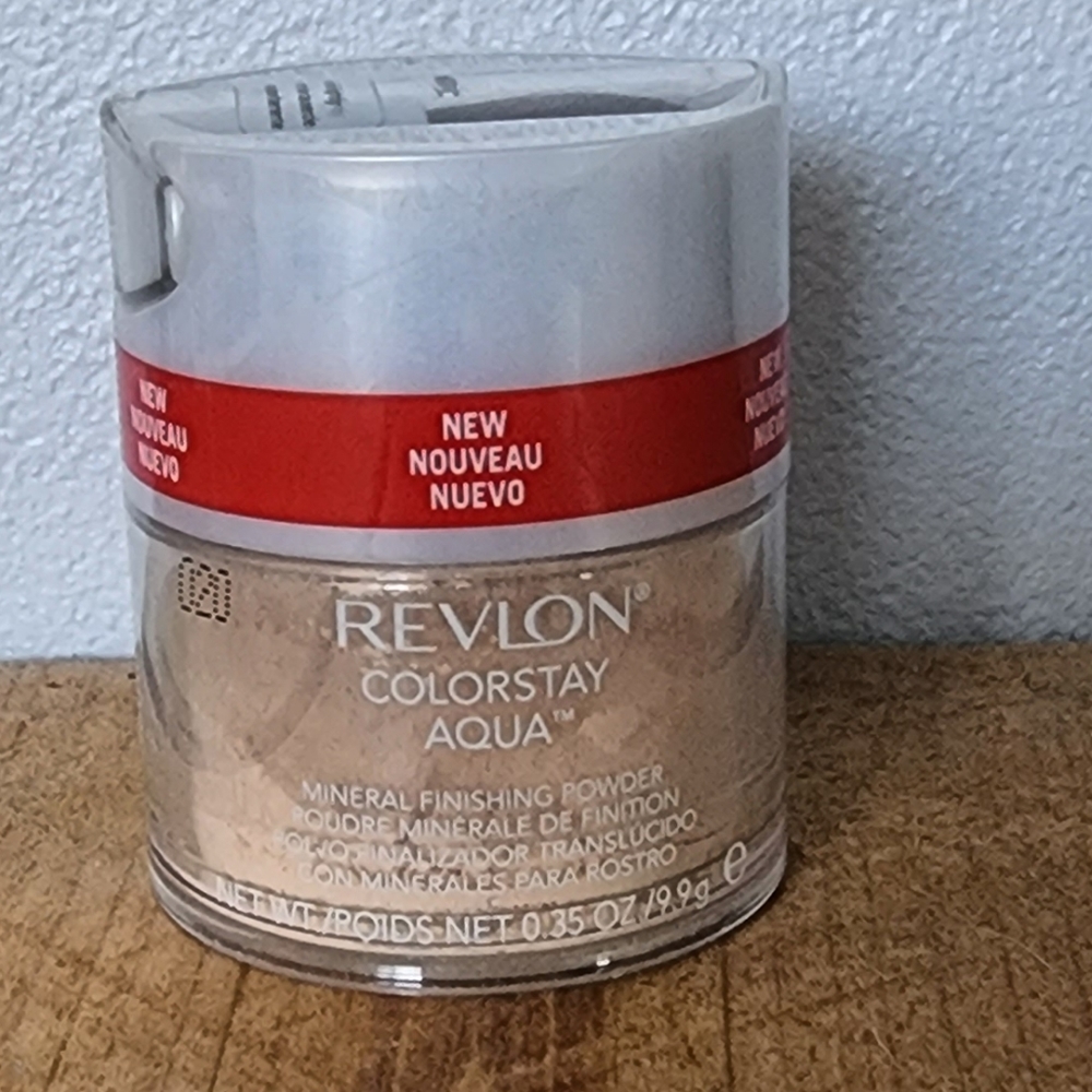 NWT revelon colorstay aqua
